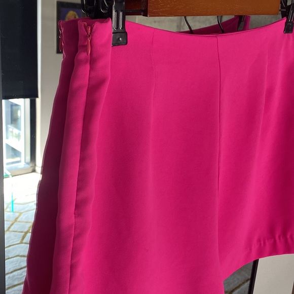 Hot Pink High Waisted Skort Size Medium - Picture 4 of 11